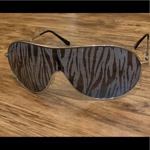 Zebra print sunglasses